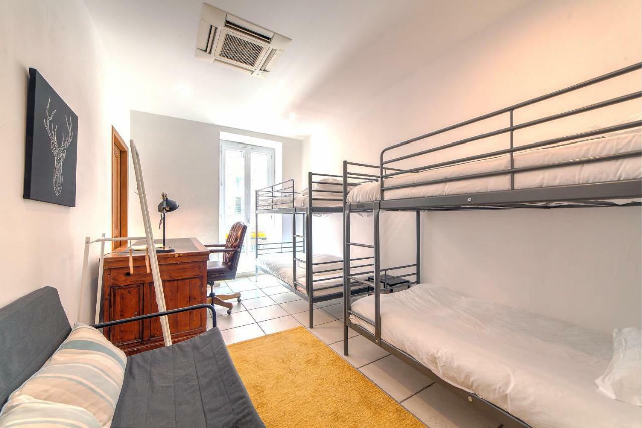 Lovely Large Familial Apartment In Central Nice, Ten Minutes Walk To The Beach! エクステリア 写真